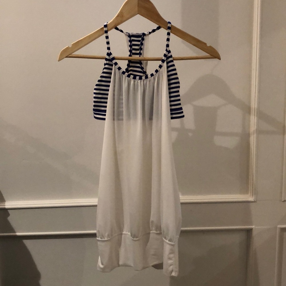 Lululemon practice freely tank top